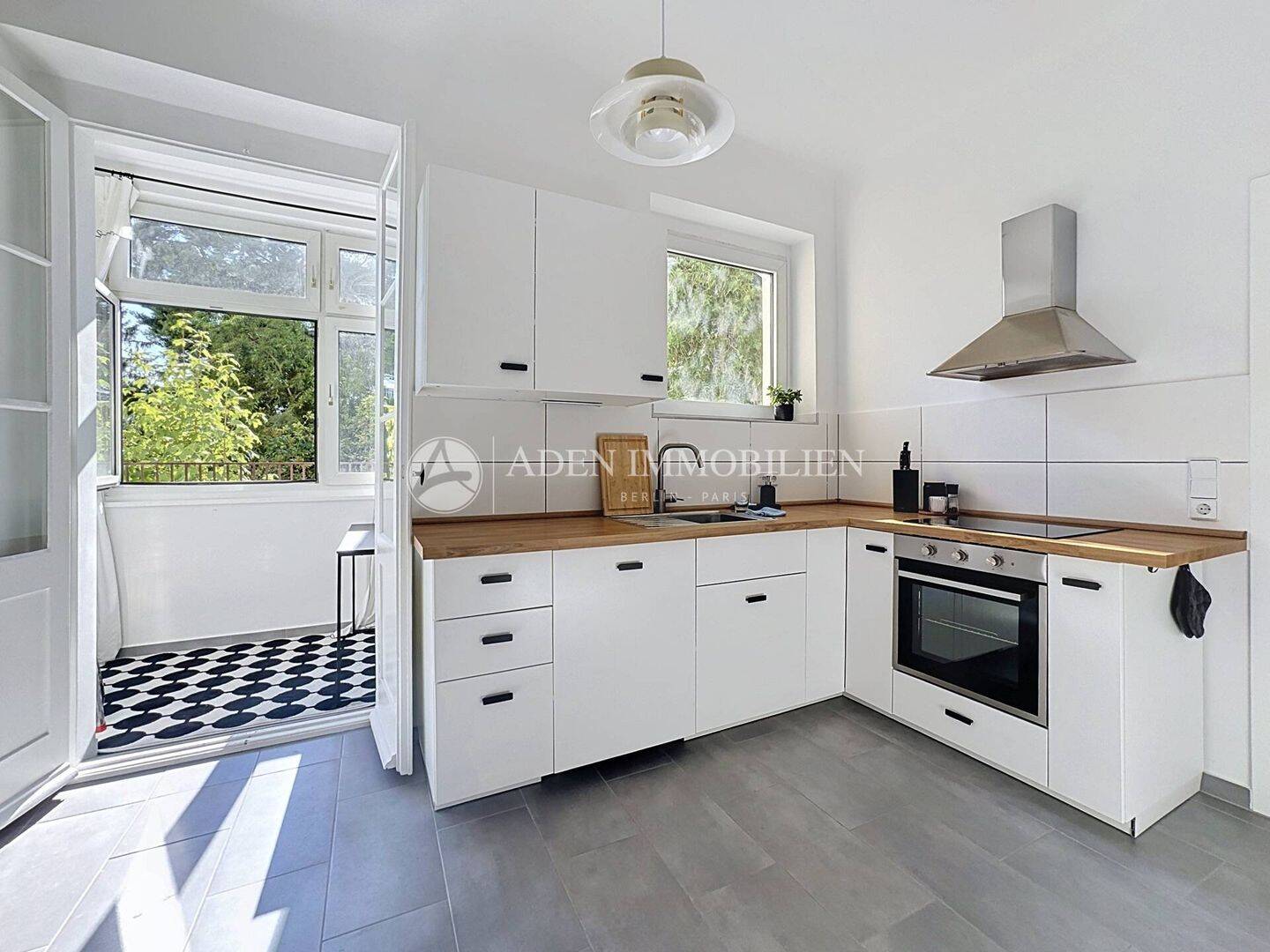 Lichtdurchflutete 3-Zimmer-Wohnung mit Balkon im grünen Westend, 14052 Berlin (Charlottenburg-Wilmersdorf Spandau Westend)