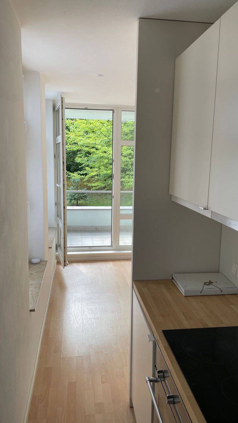 Ruhig und grün gelegene frisch renovierte 1 Zimmer Wohnung mit Balkon nahe Adlershof und Schönefeld, 12524 Berlin (Treptow-Köpenick Altglienicke Kleingartenanlage Falkenbrunn 1)