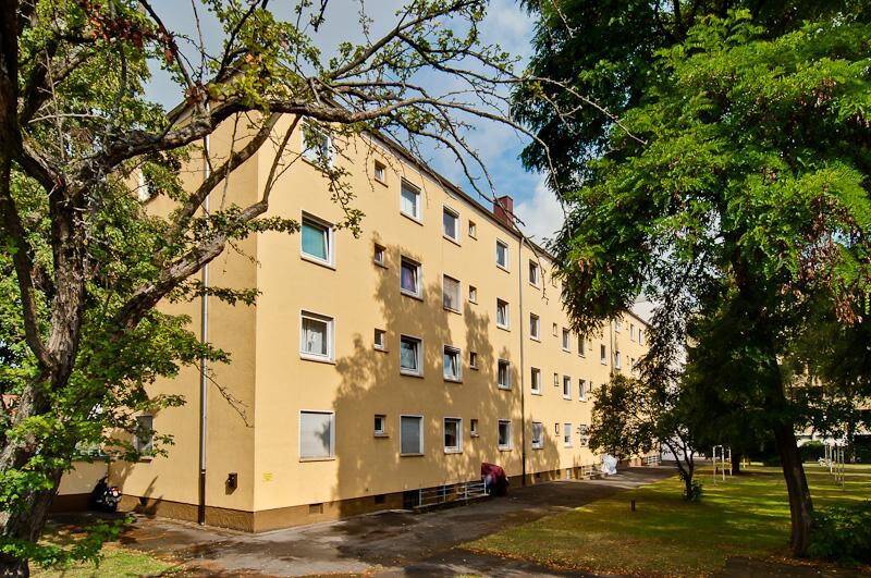Renovierte, gemütliche 2,5-Zimmer-Wohnung: Einzug ab sofort möglich