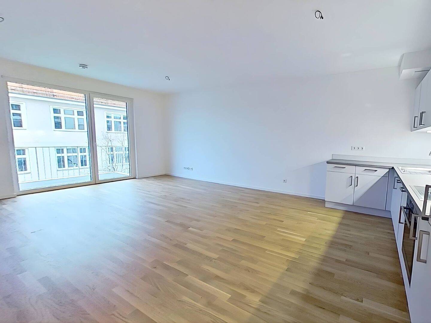 Darf’s ein bisschen mehr sein? 3 Zimmer mit EBK, zwei Balkonen, Gäste-WC u.v.m. in Neukölln zum Zweitbezug!, 12051 Berlin (Neukölln)