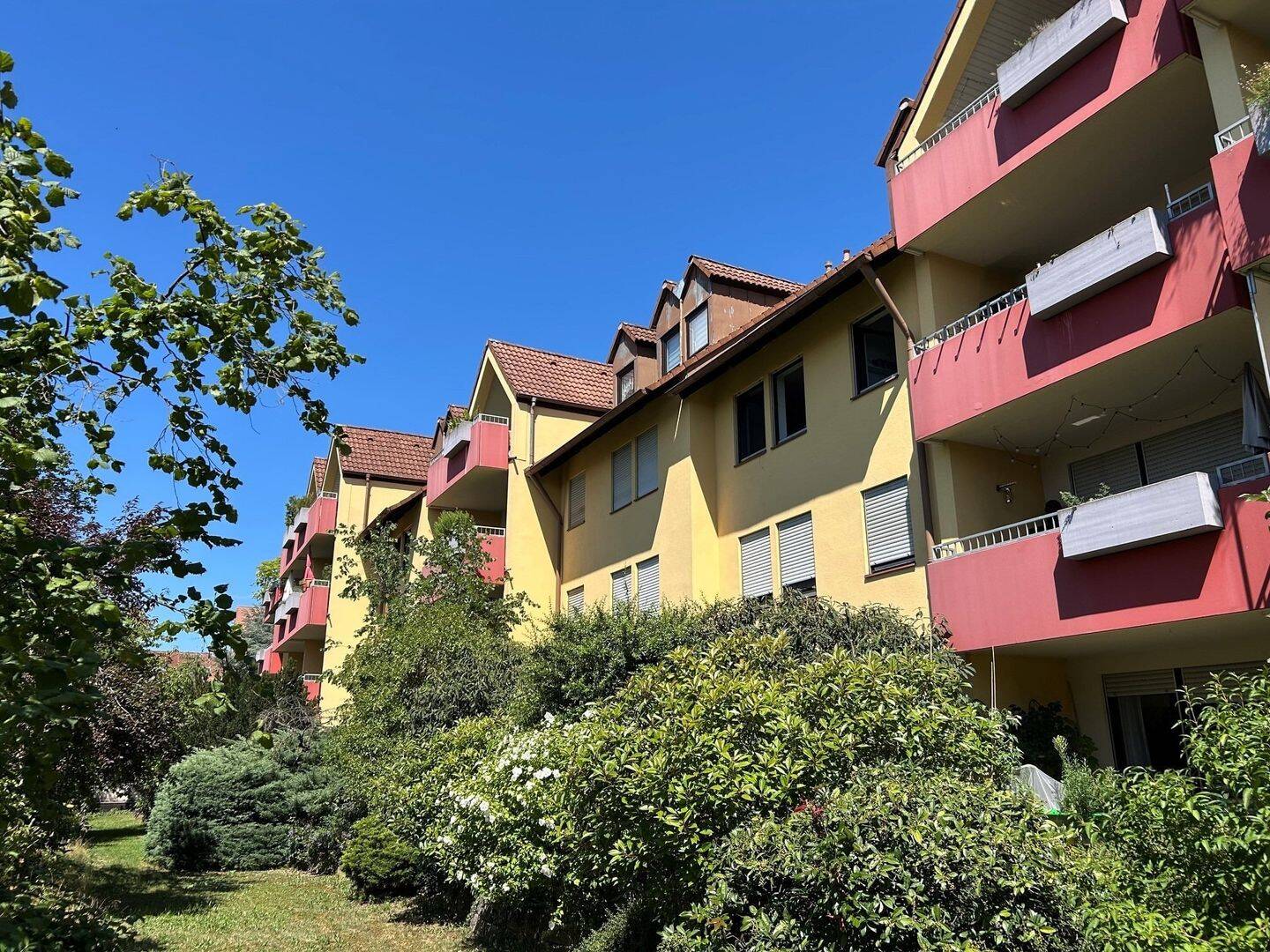 …zentrumsnah…2-Zi.-ETW in Erlangen-Zollhausviertel