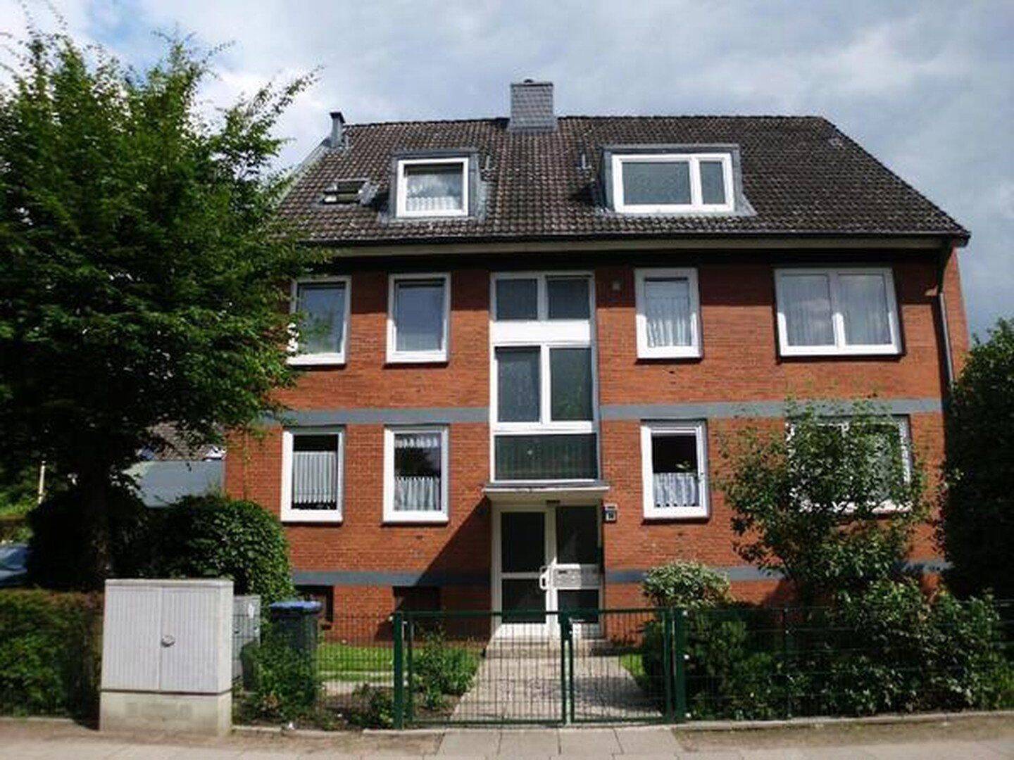 PROVISIONSFREI: Helle 2-Zi-Wohnung mit XL-Terrasse & Stellplatz, sofort frei!, 22111 Hamburg (Mitte Billstedt Hamm Horn)