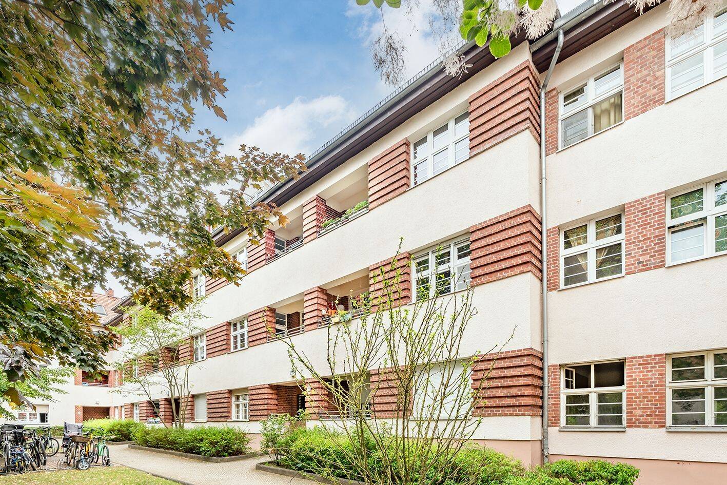2-Zimmer-Wohnung mit Balkon – zentral am S-Bahnhof Waidmannslust, 13469 Berlin (Reinickendorf)