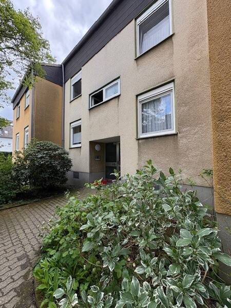 Ideal für zwei Senioren mit WBS – Helle 2,5-Zimmer-Wohnung mit Südbalkon, 45327 Essen (Katernberg Stoppenberg)
