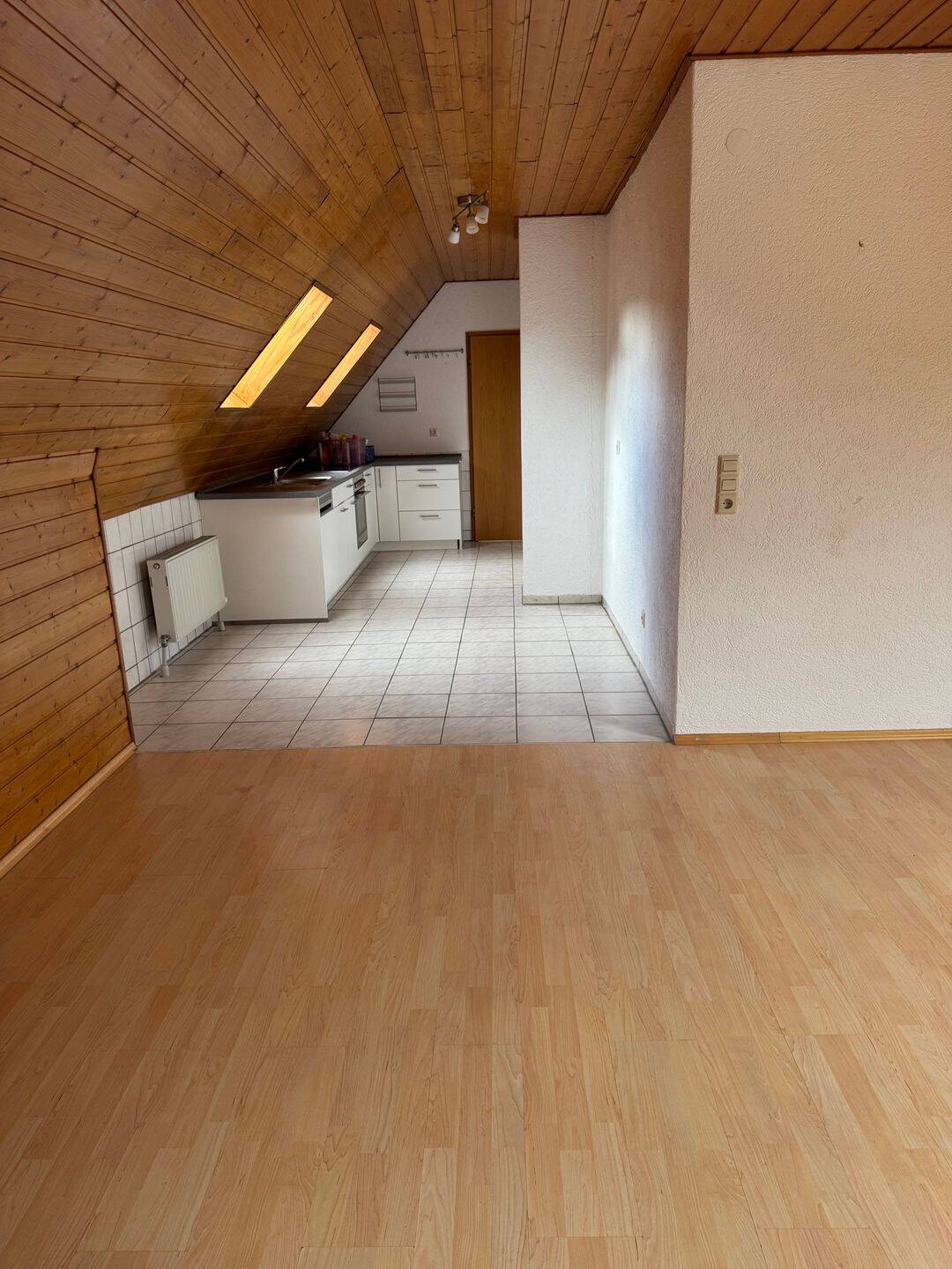 DG-Wohnung in 2 Familienhaus, 74321 Bietigheim-Bissingen