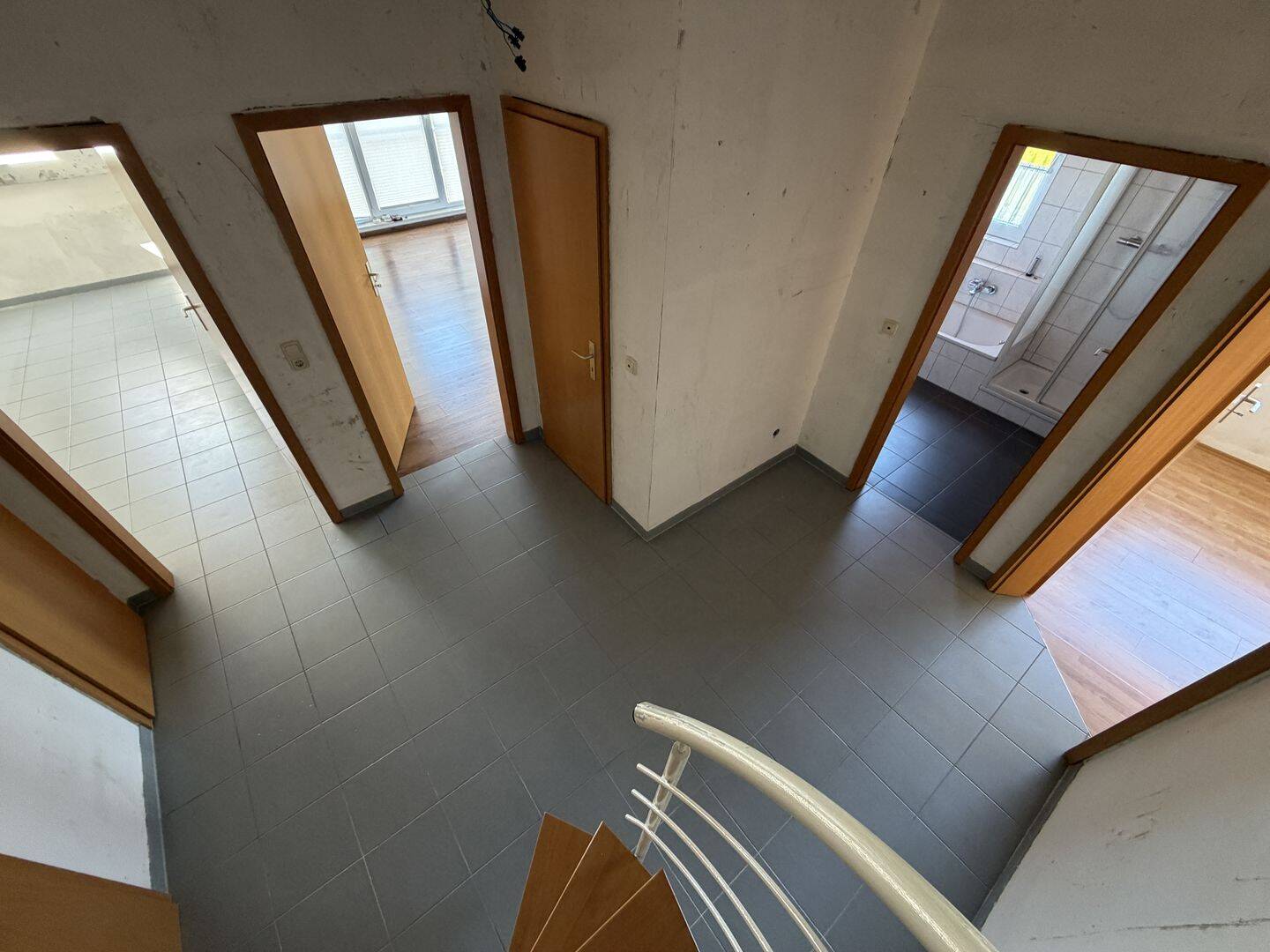Familienfreundliche 4-Zimmer-Maisonettewohnung mit großem Balkon in ruhiger Toplage von Minden, 32427 Minden