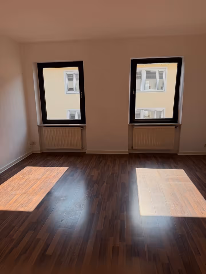 TOP gepflegte 3 Zimmer Wohnung im Herzen von Koblenz, 56068 Koblenz (Altstadt Mitte Rauental Stolzenfels Süd)