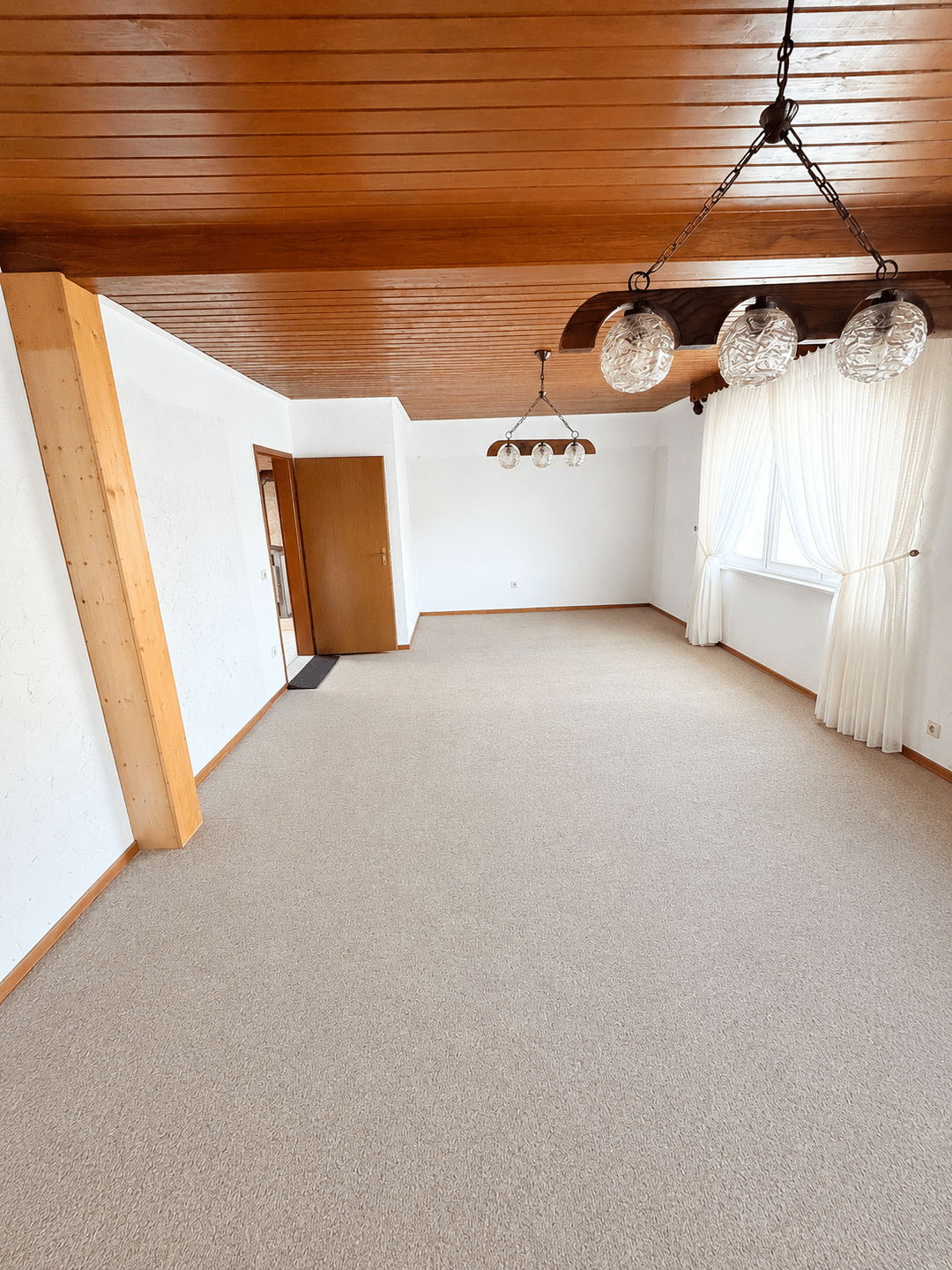 Lichtdurchflutetes Einfamilienhaus – perfekt für Ihre individuellen Wohnträume und Gestaltungsideen., 35576 Wetzlar