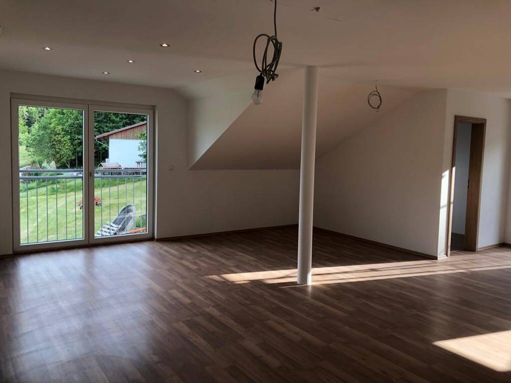 Ruhige 90 m2 Wohnung in Traitsching zu vermieten, 93455 Traitsching