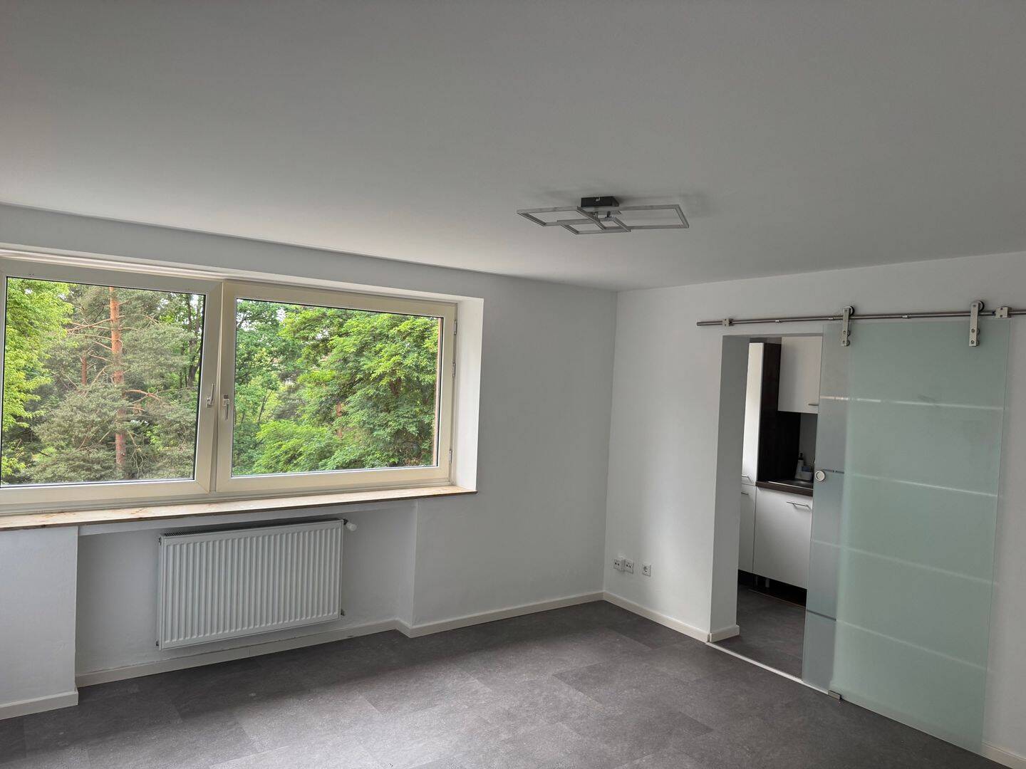 2 zimmer Wohnung zum Kauf frisch Saniert, 90480 Nürnberg (Gleißhammer Mögeldorf Tiergarten Weichselgarten Zerzabelshof)