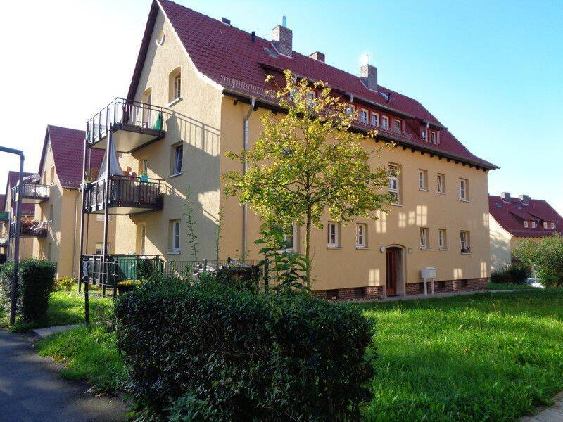 Nette Nachbarn gesucht: interessante 4-Zimmer-Wohnung, 34128 Kassel (Harleshausen Jungfernkopf Kirchditmold)