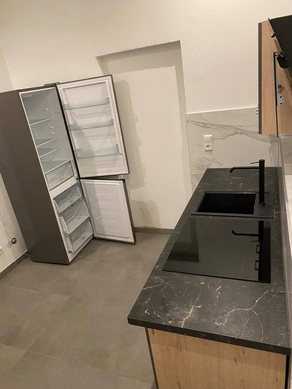 Neuwertige 3-Zimmer Wohnung mit hohen Decken, elektrischen Rolläden, neue Fenstern in S Möhringen, 70567 Stuttgart (Möhringen)