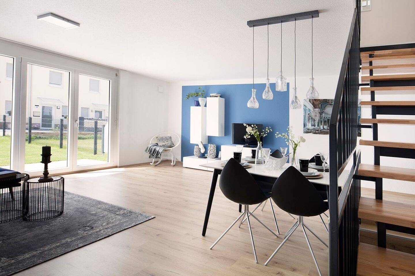 Modernes Mittelhaus in Augsburg – Ideal für Familien, 86154 Augsburg (Oberhausen)