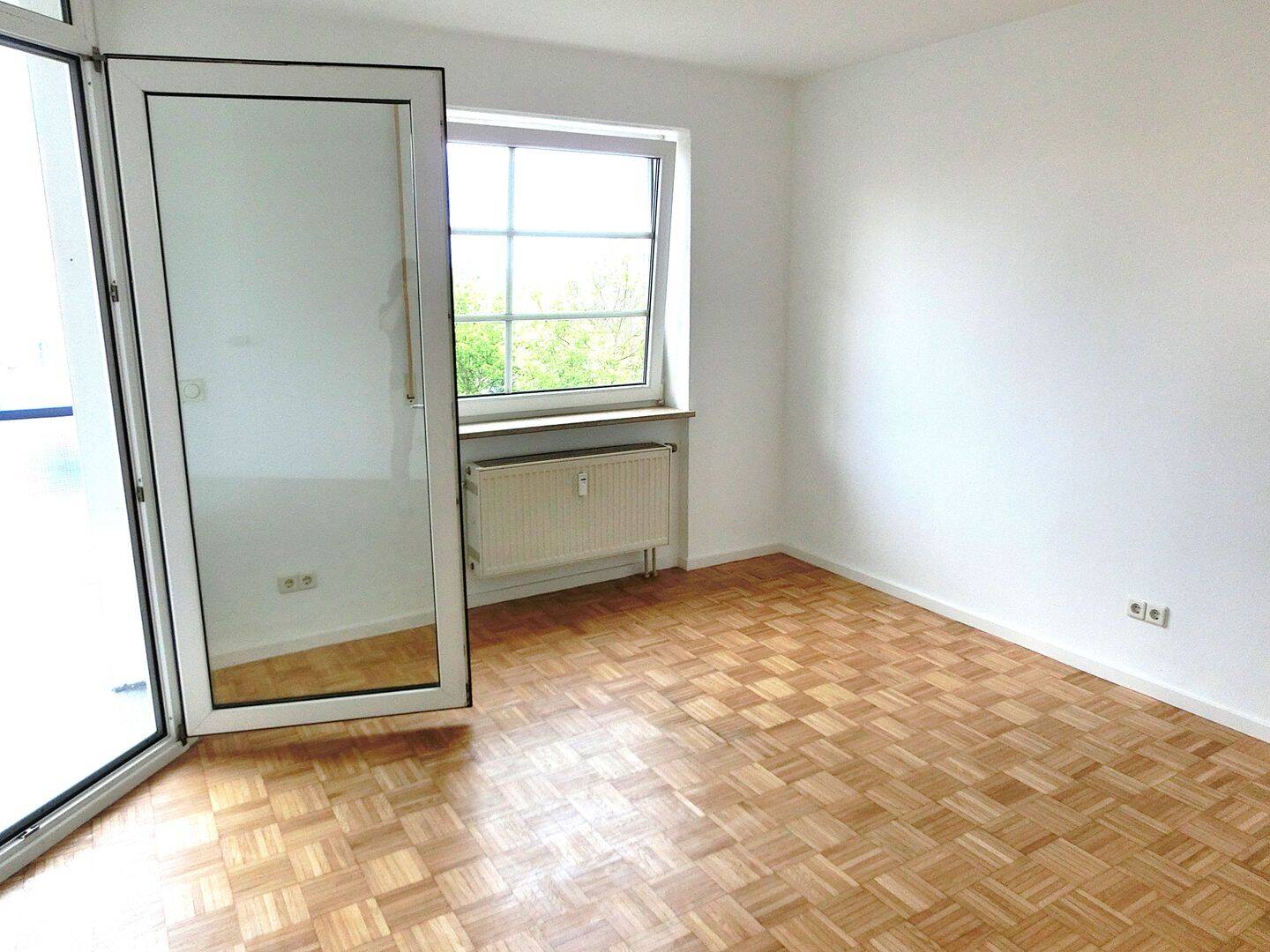 Schöne, große, lichtdurchflutete 2-Zimmer Wohnung mit 60m² – 85049 Ingolstadt – Bild 1 von 1