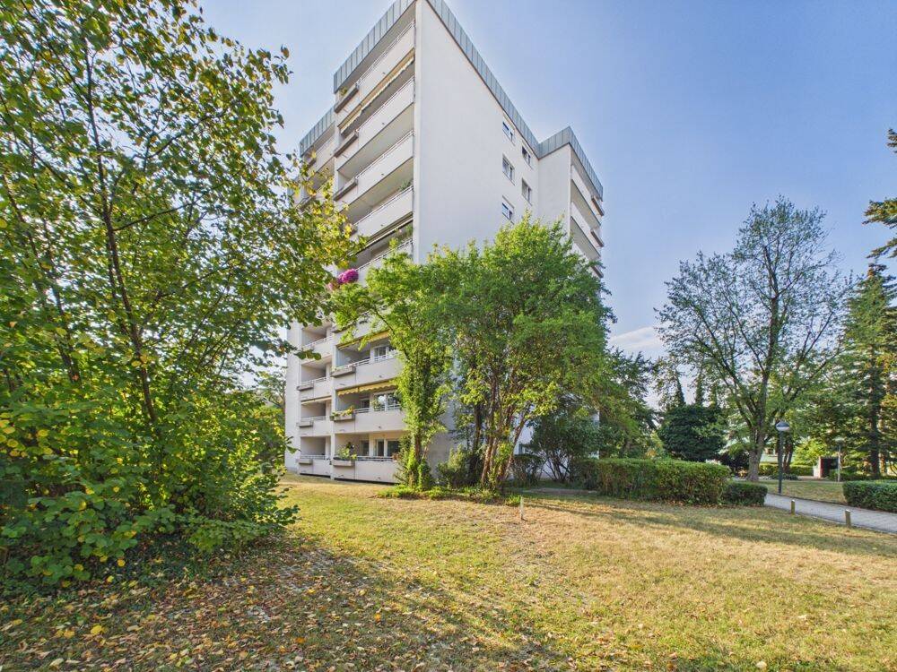 Attraktive 3-Zimmer-Wohnung mit Balkon und Kellerabteil in München-Hadern, 81375 München (Hadern)