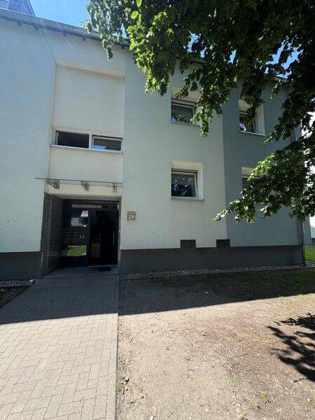 3-Zimmer DG Wohnung – Ideal für die kleine Familie!, 45327 Essen (Katernberg Stoppenberg)