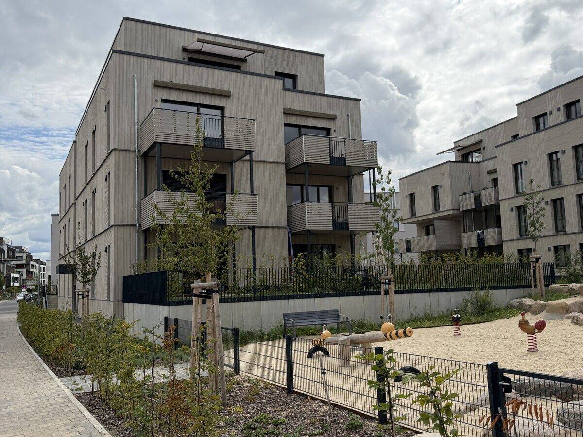„Erstbezug“ – moderne 3-Zimmer Wohnung- unweit der Dahme ***Sonnenbalkon***EBK***Lift***, 12527 Berlin (Treptow-Köpenick Grünau Karolinenhof Schmöckwitz)