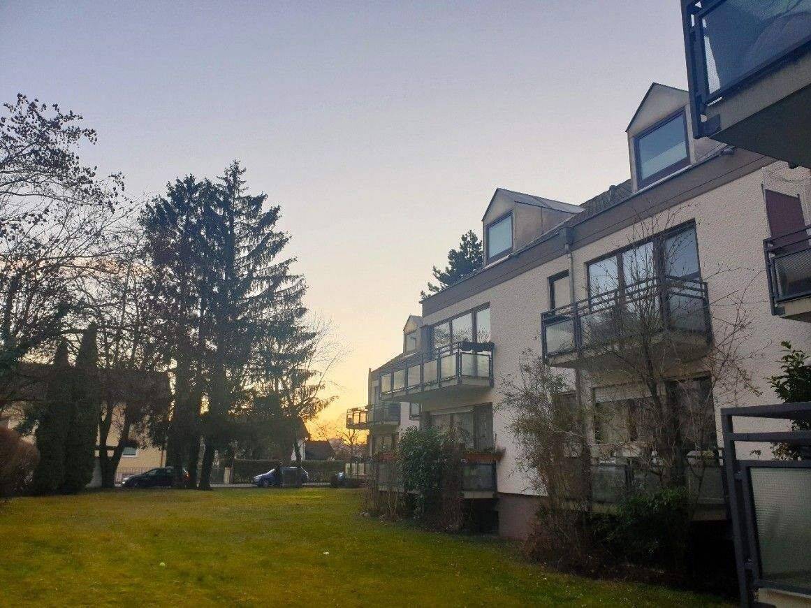 Wohnung sucht neue Familie: Erstbezug nach umfangreicher Kernsanierung mit Balkon und hochwertigem Bad im beliebten Wohnviertel, 85716 Unterschleißheim