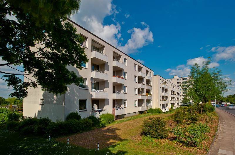 Wohnen in Schildesche – Renovierte 3-Zimmer Wohnung mit Balkon!, 33611 Bielefeld (Schildesche)
