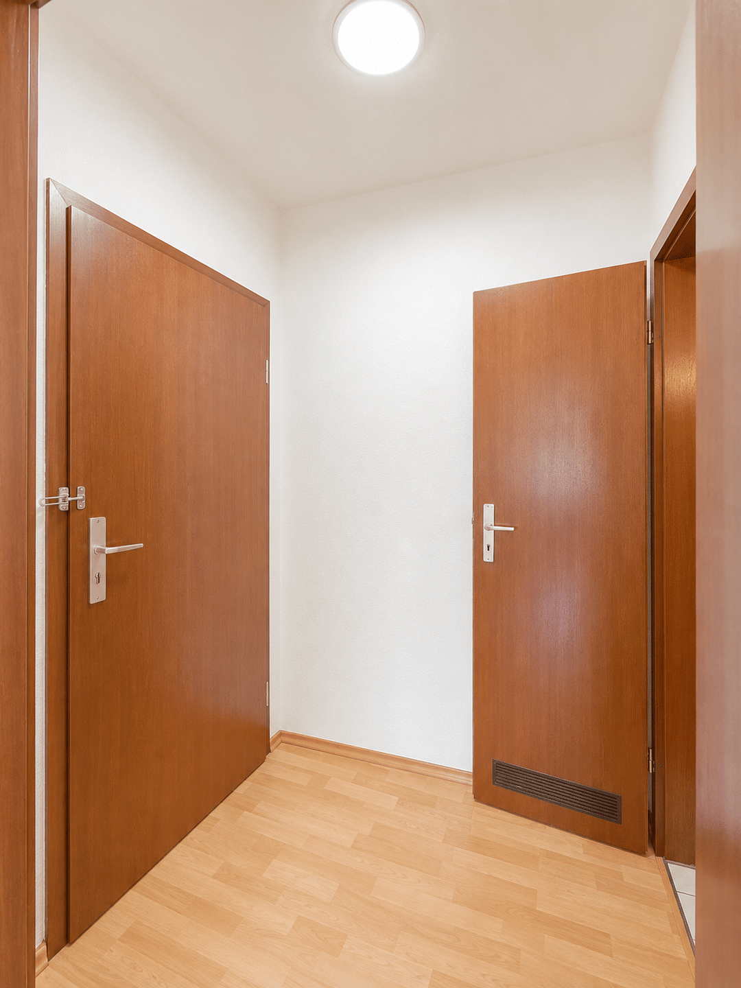 Modernes 1-Zimmer-Apartment mit Aufzug und Einbauküche in zentraler Lage, 34117 Kassel