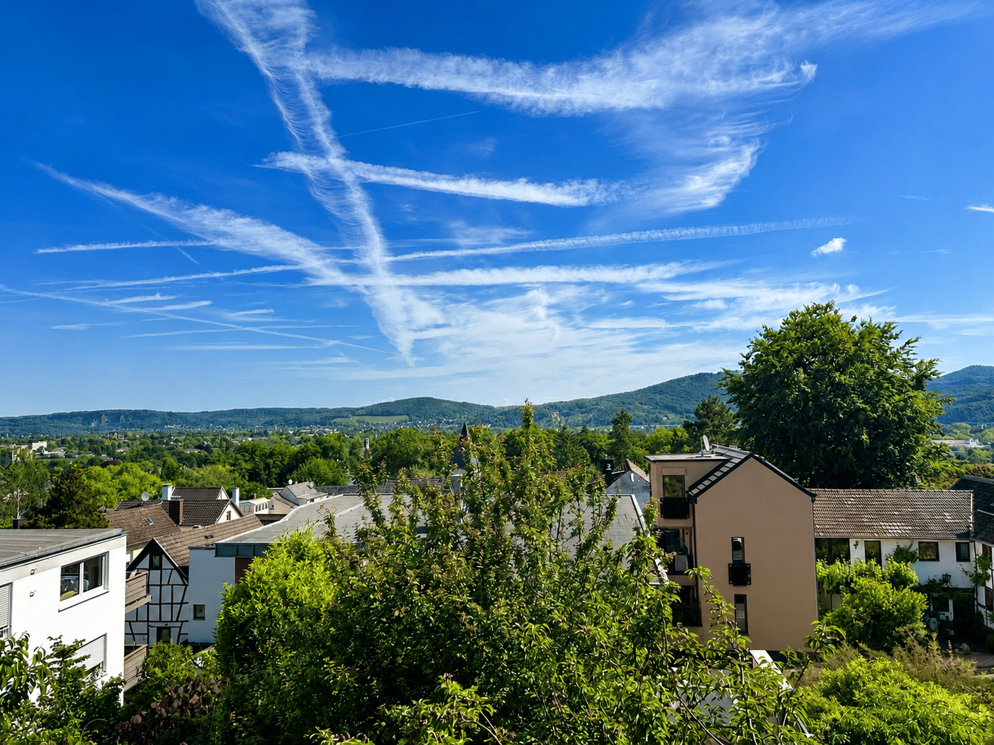 Familienidylle mit Fernblick in begehrter Höhenlage von Bonn-Muffendorf