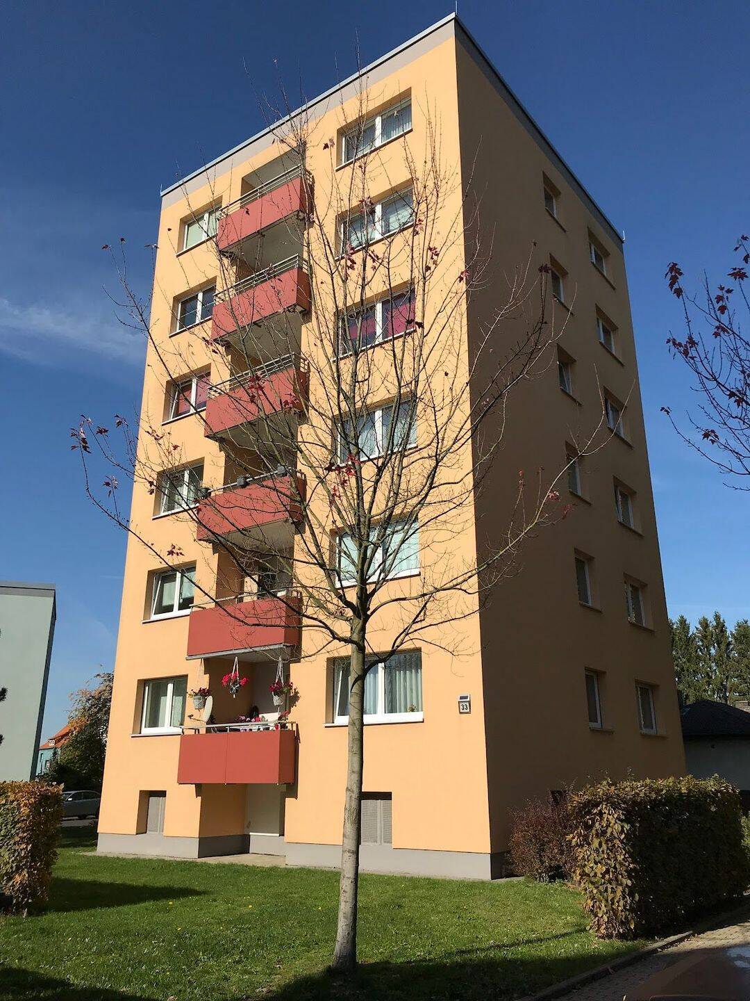 *WBS erforderlich* Ruhige 3-Zimmer-Wohnung im 5. Obergeschoss mit Balkon!