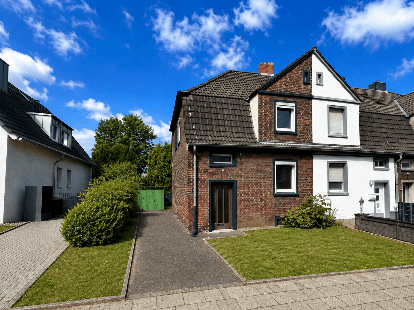 Attraktives Reihenendhaus in Herten-Langenbochum – eine Immobilie mit vielseitigen Möglichkeiten, 45701 Herten