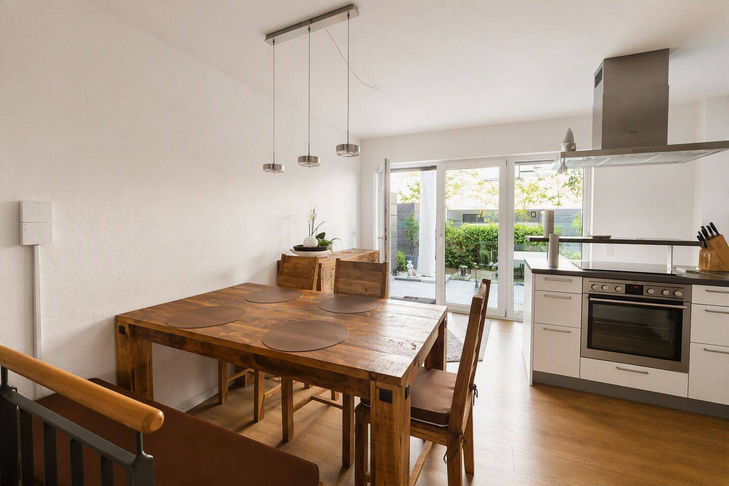 Moderne Maisonette mit Garten, EBK & Tiefgarage, 74076 Heilbronn (Heilbronn Neckarbogen)
