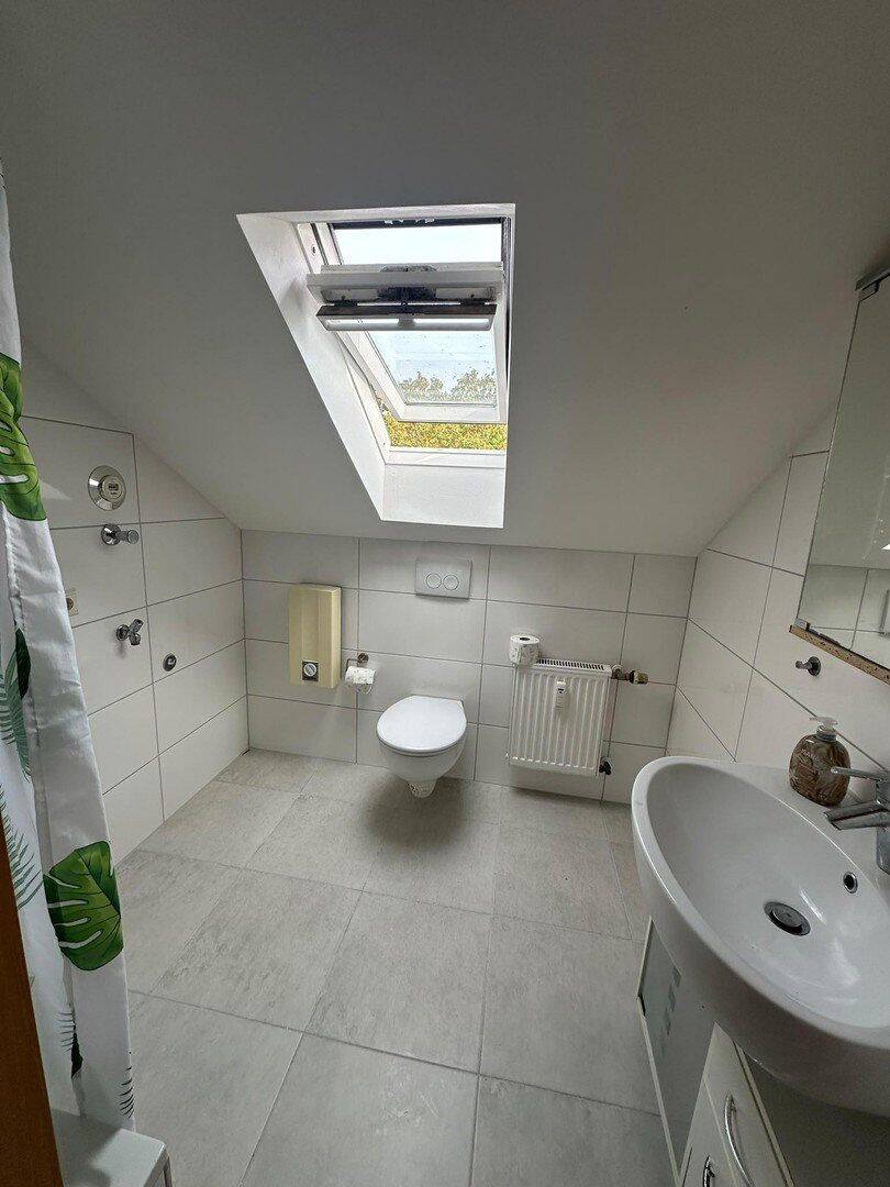 Renovierte 2 Zimmer Wohnung!, 47445 Moers