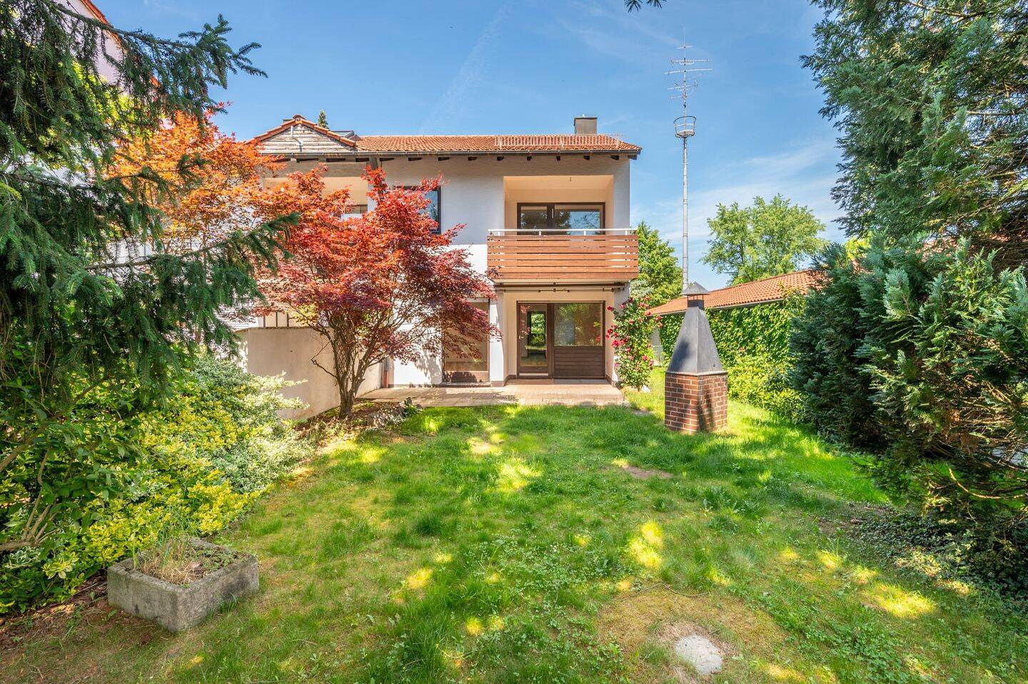 AIGNER – Familienglück mit Südgarten und viel Potenzial!, 81825 München (Berg am Laim Trudering-Riem)