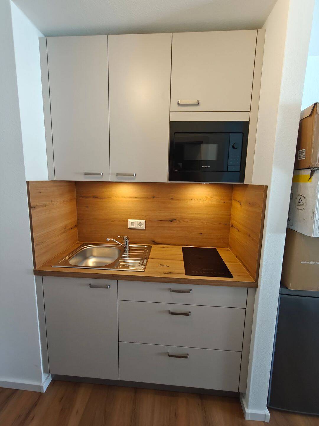 Frisch renovierte 1‑Zimmer‑Wohnung mit Balkon, Garage & neuer Einbauküche – in Bayreuth, 95445 Bayreuth