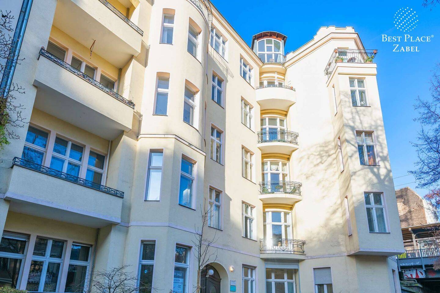 Repräsentativer Gründerzeit-Altbau nahe Kurfürstendamm in Bestlage Charlottenburg – 10623 Berlin – Bild 1 von 1