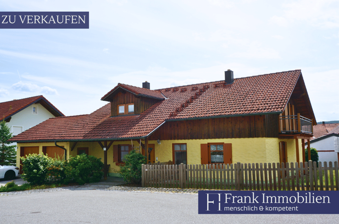 Gemütliches Zuhause – Einfamilienhaus mit Einliegerwohnung, Kachelofen & schönem Garten!!!, 93194 Walderbach