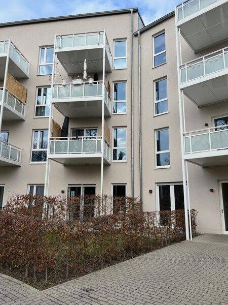 Ihre Traumwohnung mit Einbauküche wartet auf Sie! – 1237 Dresden – Bild 1 von 1