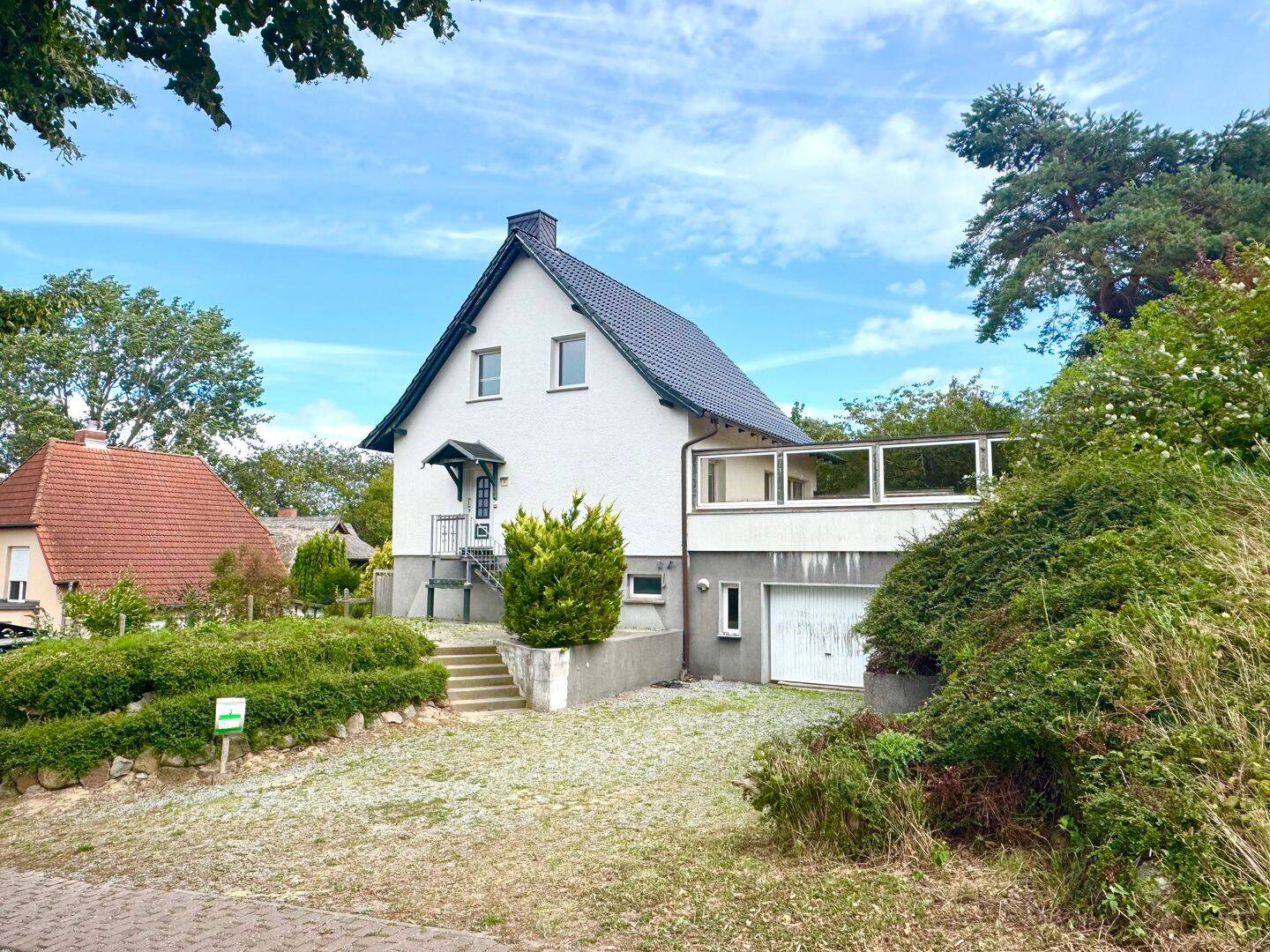 Zwei Wohnhäuser auf großzügigem Grundstück – naturnah vor den Toren Bergens, 18528 Buschvitz