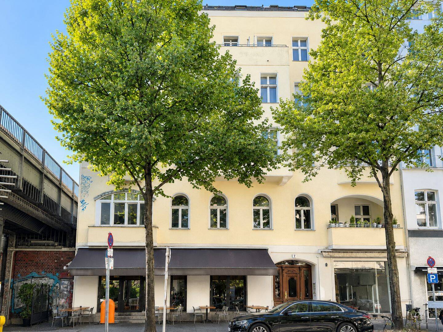 Charmante 4-Zimmer-Altbauwohnung mit Wintergarten in Berlin-Charlottenburg, 10623 Berlin (Charlottenburg-Wilmersdorf Charlottenburg)