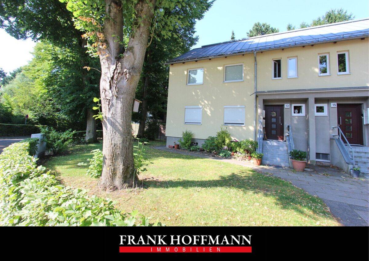 Geräumige 2 1/2-Zimmer-Wohnung mit Balkon in ruhiger Wohnlage von Hamburg-Eidelstedt, 22523 Hamburg (Eimsbüttel Eidelstedt)