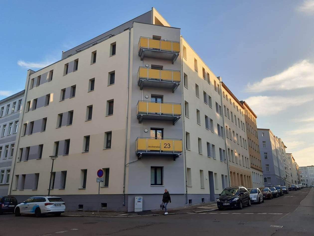 Exklusive 6 – Raumwohnung mit Fußbodenheizung, Wanne und Dusche, Klimaanlage, Balkon und Dachterrasse!, 6110 Halle (Saale) (Damaschkestraße Gesundbrunnen Innenstadt Lutherplatz Saaleaue)