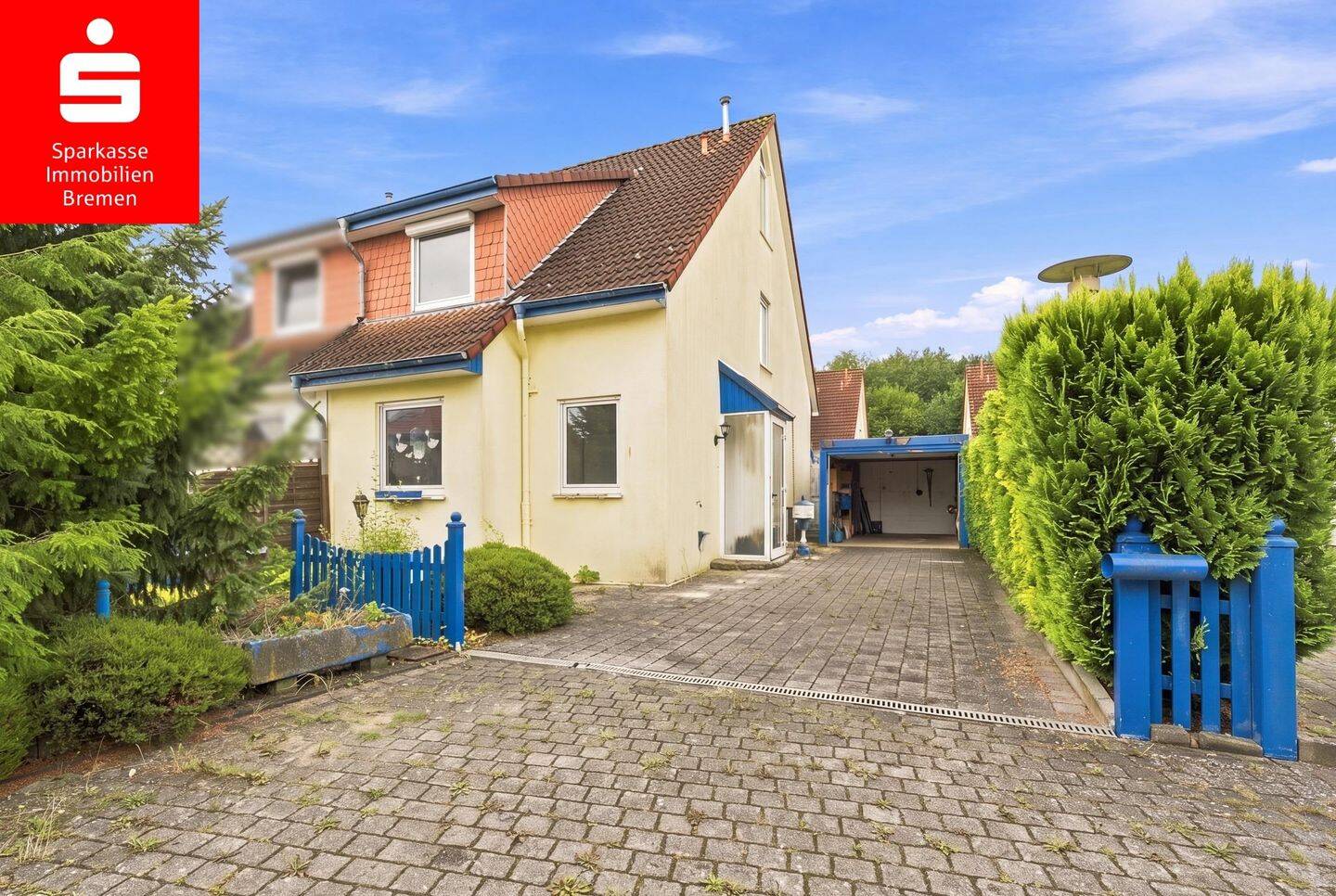Gepflegte Doppelhaushälfte mit Garage in Bremen-Arsten, 28279 Bremen (Arsten Habenhausen Huckelriede)