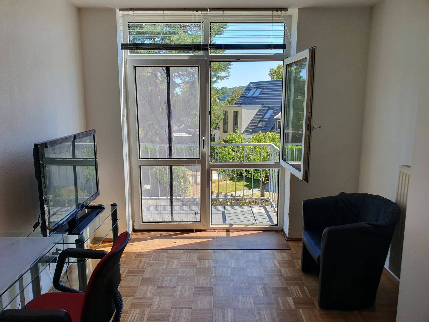 Voll möblierte 1-Zimmer-Wohnung mit Balkon | 27 m2 | 670 € Warmmiete | RWTH-Nähe