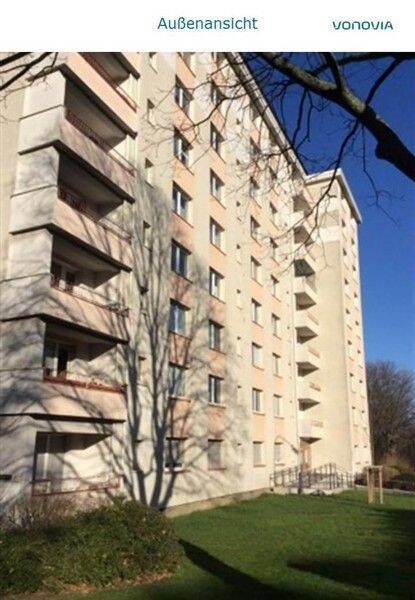 Renovierte 2 Zimmer mit Balkon,  und barrierefreien Zugang