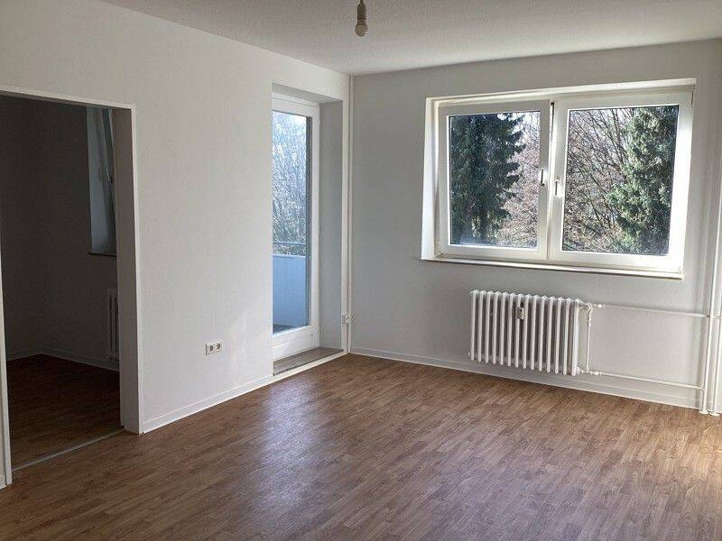 Auf gute Nachbarschaft: 1,5-Zimmer-Single-Wohnung mit Balkon, 33609 Bielefeld (Baumheide Innenstadt Schildesche)