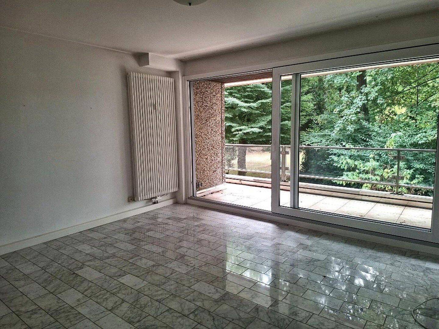 Ruhiges 2,5-Zimmer-Domizil mit Balkon & Parkanlage in Essen-Haarzopf, 45149 Essen (Fulerum Haarzopf Margarethenhöhe)