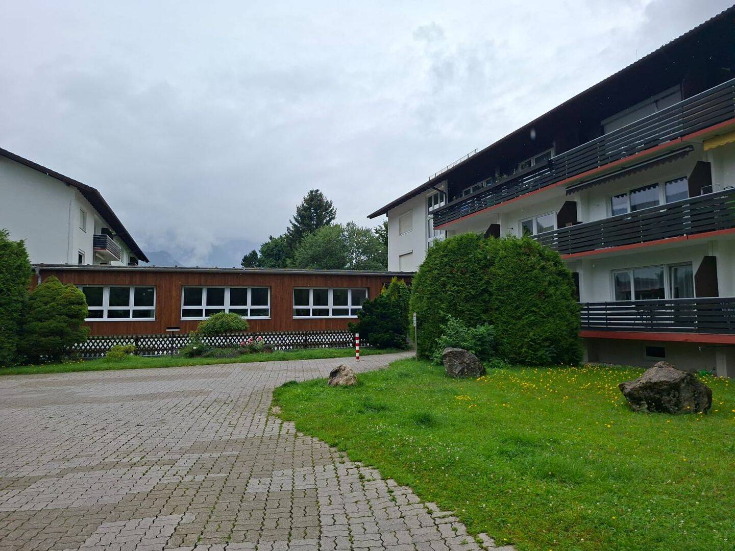 Helles möbliertes Ein-Zimmer Apartment, 83334 Inzell