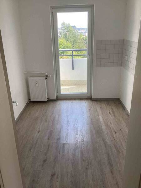 Reinkommen und Wohlfühlen: ansprechende 2-Zimmer-Wohnung, 70565 Stuttgart (Dürrlewang Fasanenhof Möhringen Rohr Vaihingen)