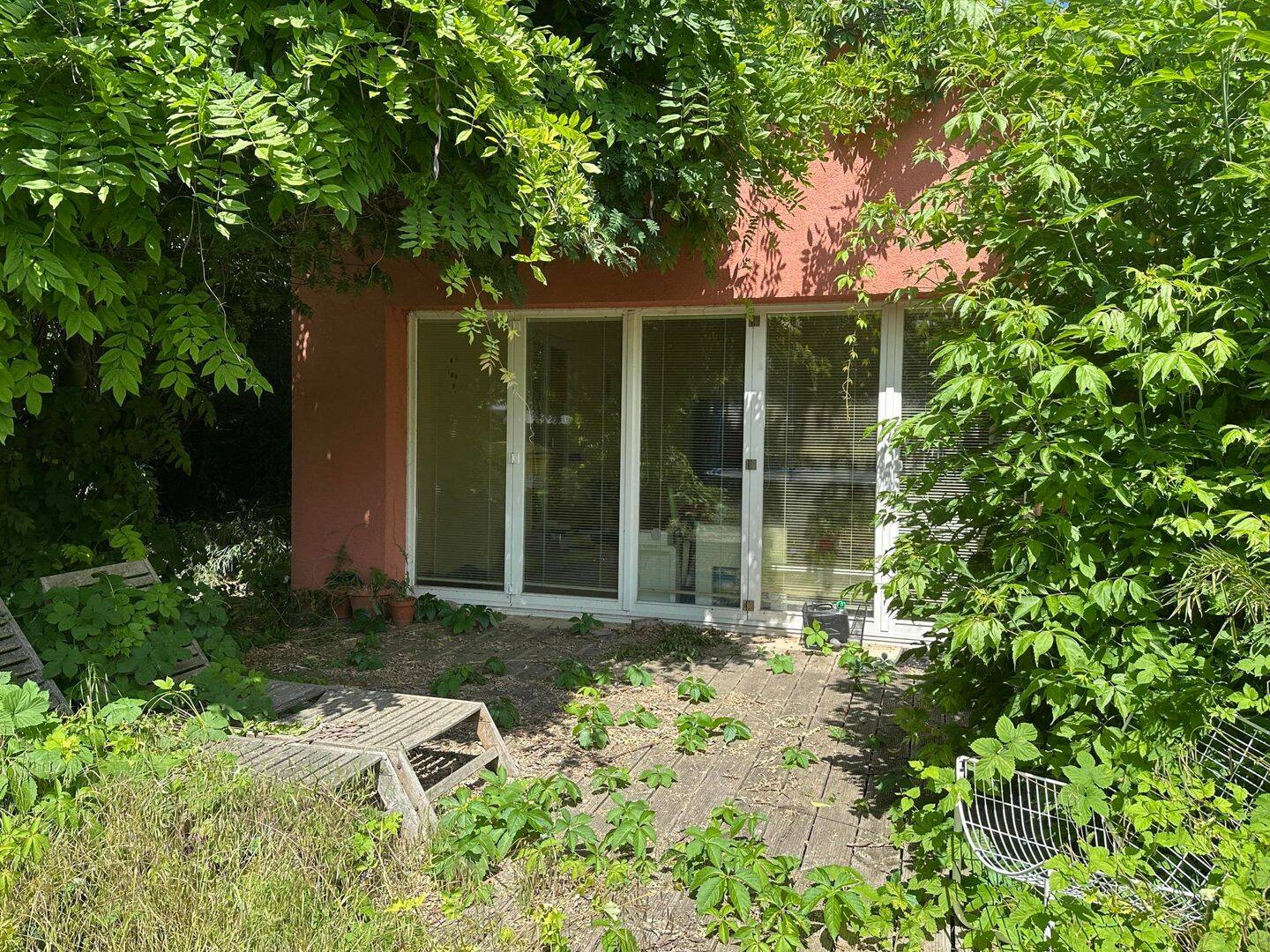 Großzügiger in 2005 komplett sanierter Bungalow mit 2 Zimmern im schönen Bohnsdorf!, 12526 Berlin (Treptow-Köpenick Bohnsdorf Kleingartenanlage Grünbergallee)