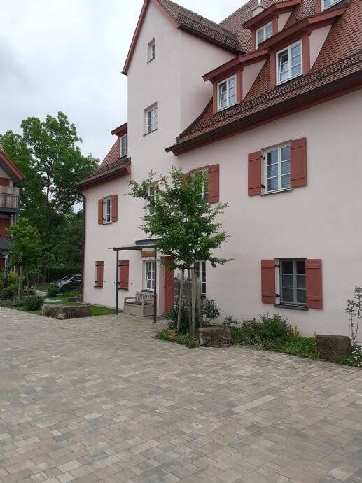 4-Zimmerwohnung: stilvolles Wohnen in modern gestalteter historischer Wohnanlage, 90451 Nürnberg (Eibach Hafen Maiach Reichelsdorf Röthenbach bei Schweinau)