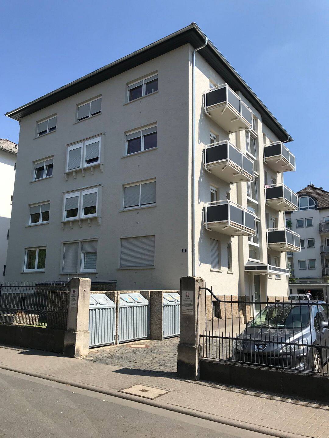 Obj. 1 > 3-ZKB, 3.OG links | Obj.2 > 3-ZKB, EG links, Asterweg 18, 35390 Gießen Nähe Marktplatz, 35390 Gießen