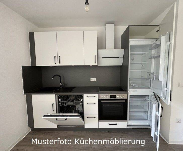Inklusive Einbauküche und Stellplatz / 4-Zimmer-Wohnung mit Balkon, 86899 Landsberg am Lech