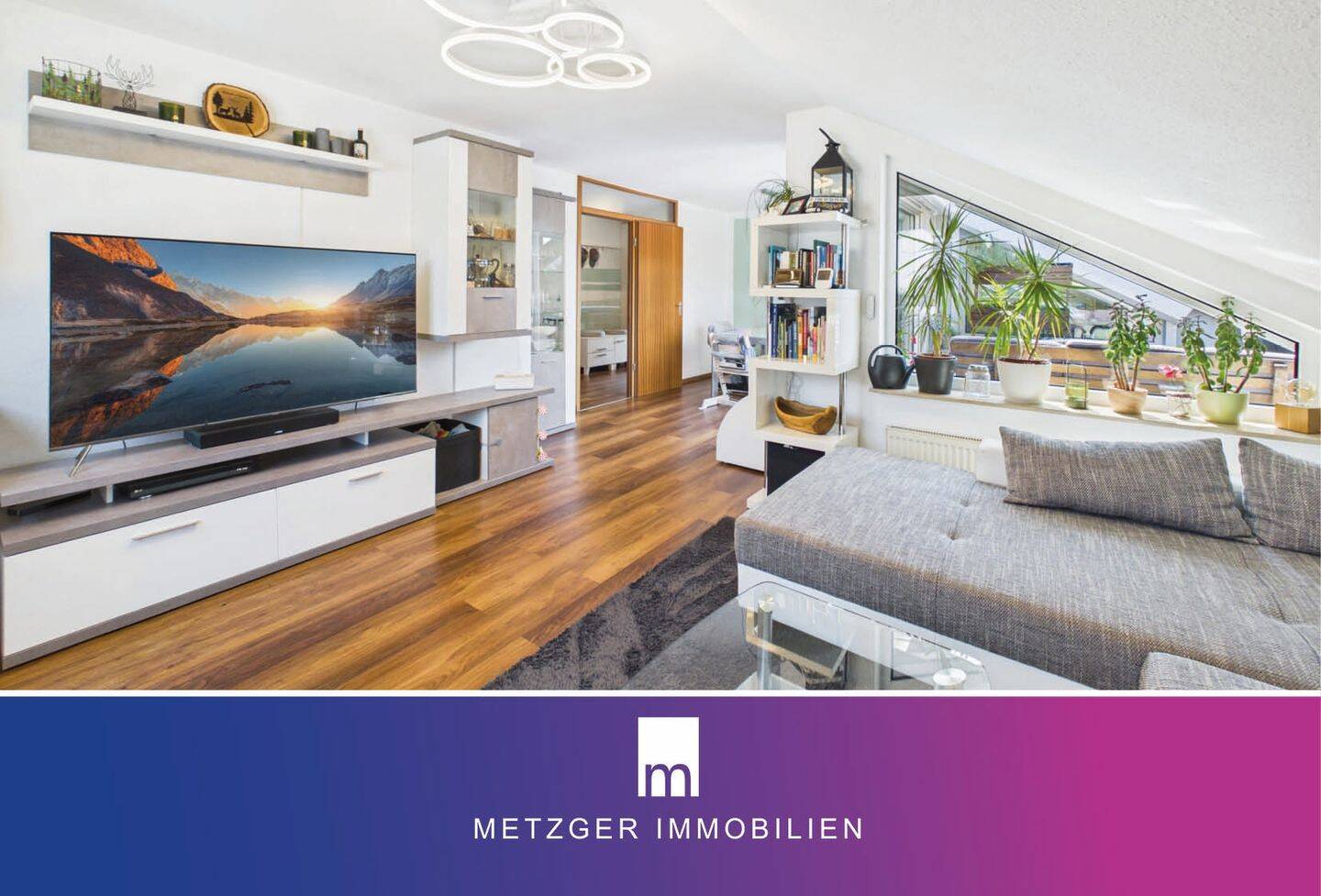 Lichtverwöhntes Wohnen mit Weitblick – Neuwertige 4,5-Zimmer-Dachgeschosswohnung in grüner Lage, 73732 Esslingen am Neckar